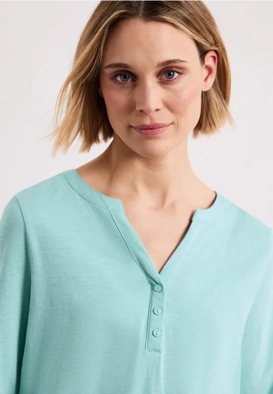 3/4-Arm Shirt mit Split Neck und Knöpfen in Liestal - Bild 1