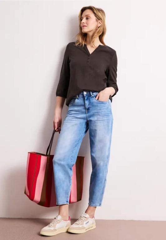 3/4-Arm Shirt mit Split Neck und Knöpfen in Bern - Bild 1