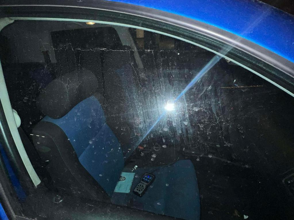 Zuverkaufen im Auftrag ein vw Golf 4 in Mels - Bild 6