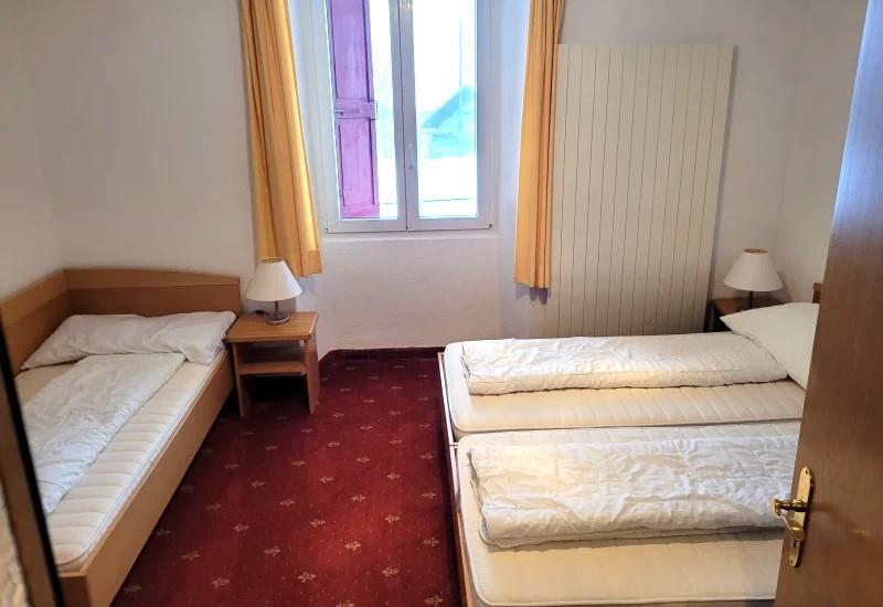 4.5-08, qualitätsvolle 4.5-Zimmerwohnung in Leukerbad in Sierre - Bild 4