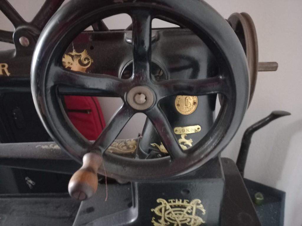 1 Schuhmachernähmaschine Singer in Lachen - Bild 6