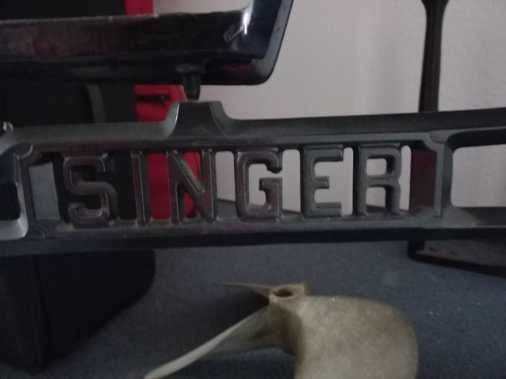 1 Schuhmachernähmaschine Singer in Lachen - Bild 8