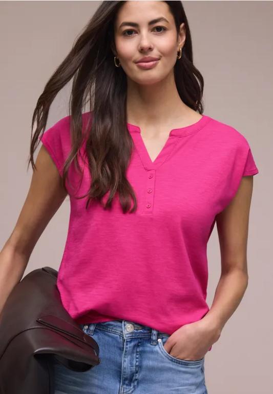 Dropped Shoulder Shirt mit Split Neck in Frauenfeld - Bild 1