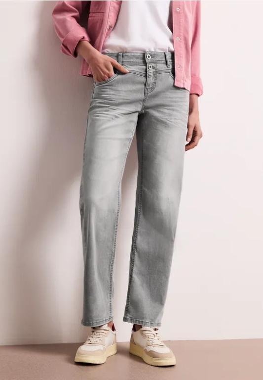 Mid Waist Straight Leg Jeans im Casual Fit in Appenzell - Bild 1