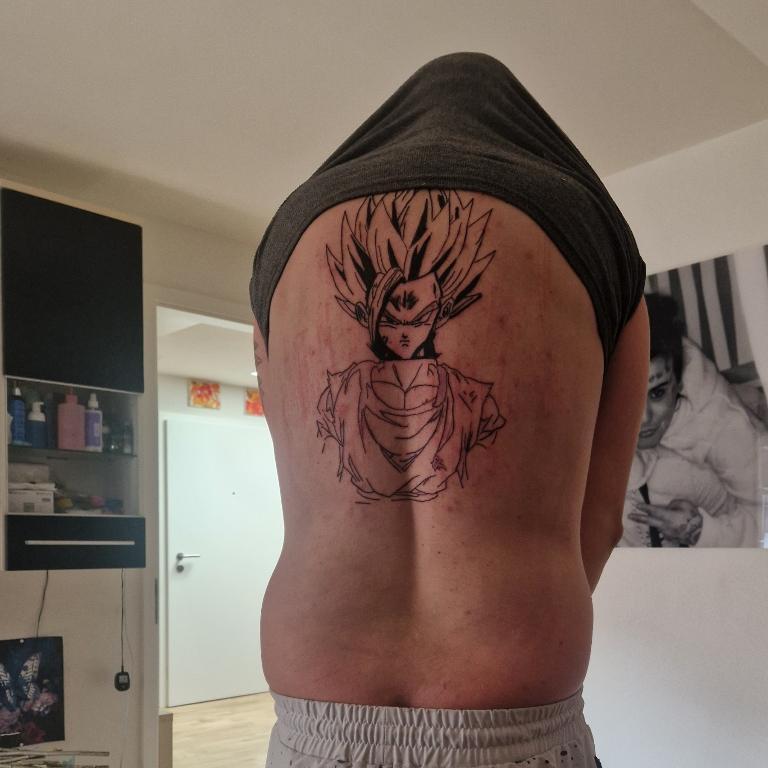 Neues Tattoo für wenig geld bis zu 30 cm in Aesch - Bild 6