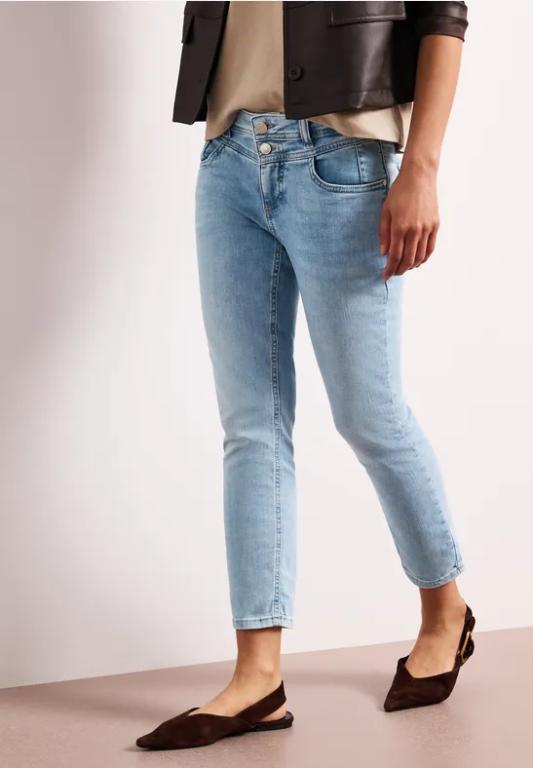 Mid Waist Slim Leg Jeans im Slim Fit in Willisau - Bild 1