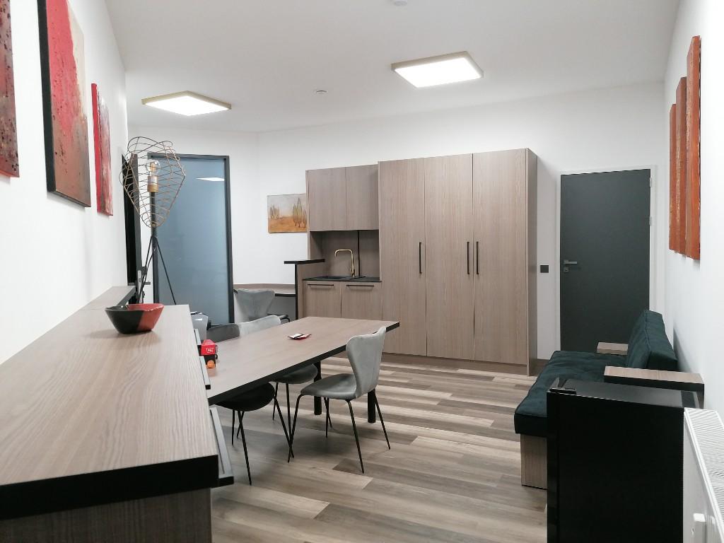 Möblierte Praxis/Büro140 m2 in Vorarlberg, Dornbirn zu vermieten in Willisau - Bild 1