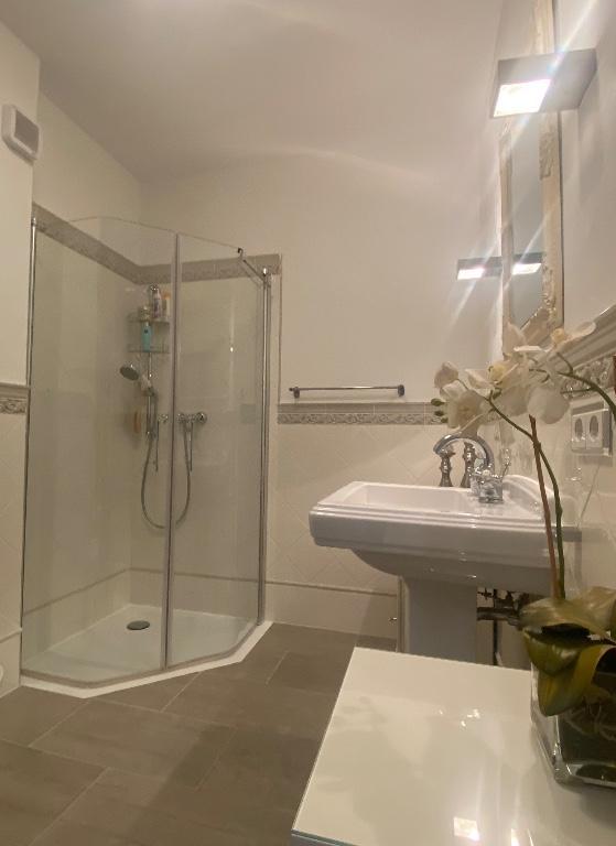 Luxuriöses Apartment, beste Lage Meerfront- Kroatien, Insel Krk in Conthey - Bild 4