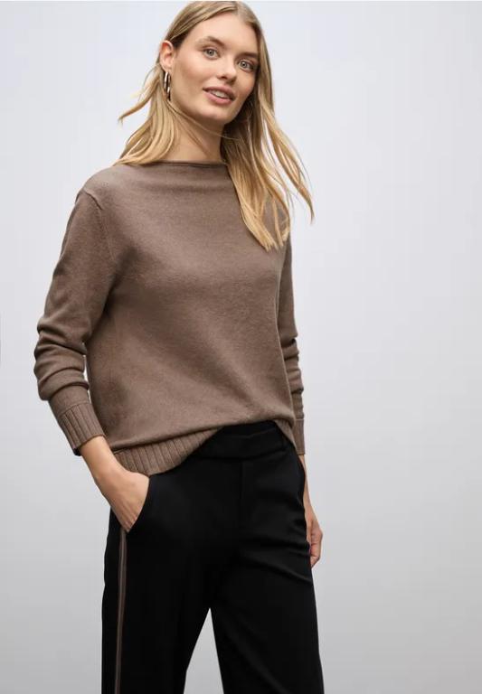 Basic Pullover in Willisau - Bild 1