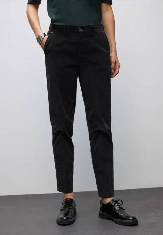 Softe Velvet Chino in Bern - Bild 1