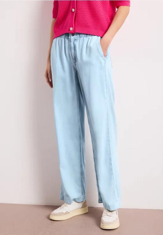 Wide Leg Jeans mit Paperbag-Bund in Aesch - Bild 1