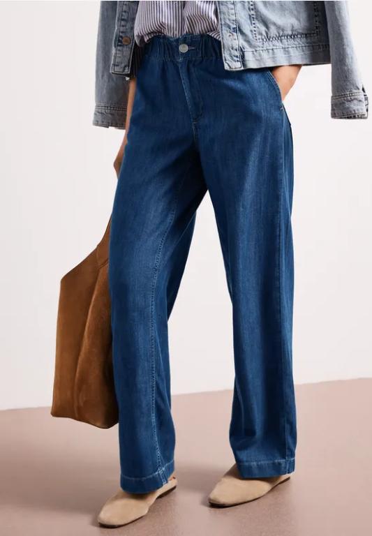 Wide Leg Jeans mit Paperbag-Bund in Willisau - Bild 1
