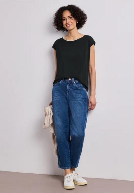 Dropped Shoulder Shirt mit Deko-Tape in Aesch - Bild 1