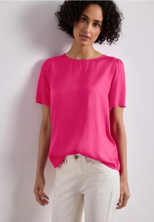 Bluse mit Rundhals und kurzen Puffärmeln in Landquart - Bild 1