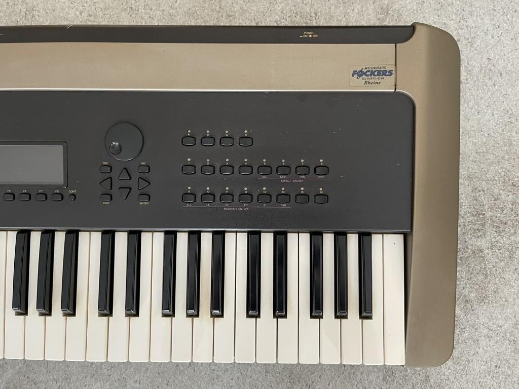 Yamaha VL7 Virtual Accoustic Synthesizer in Urdorf - Bild 1