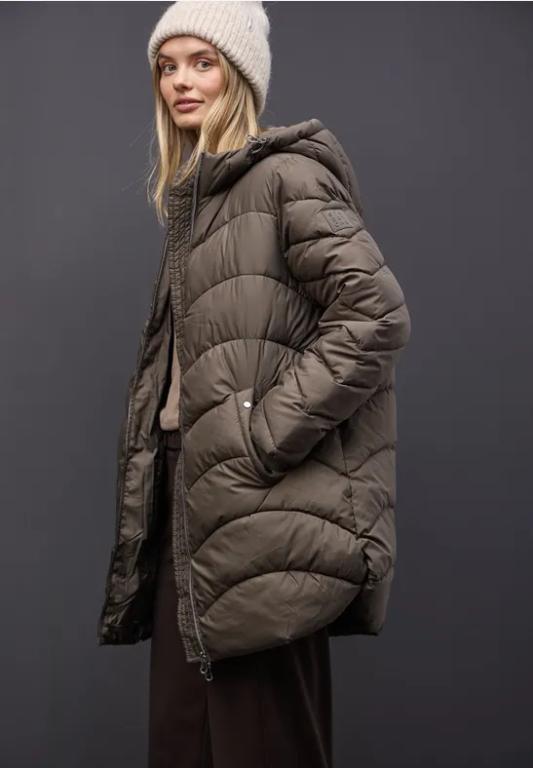 Midi Steppjacke in Aesch - Bild 1