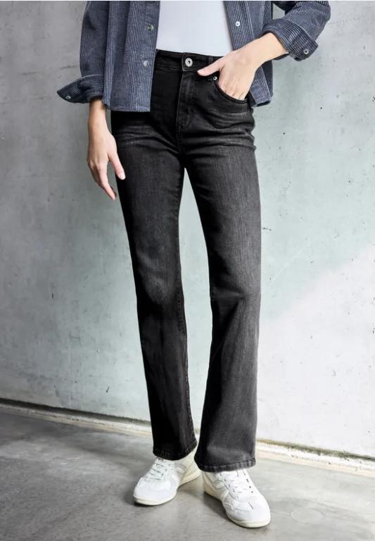Bootcut Jeans in Aesch - Bild 1