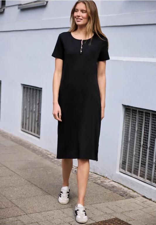 Midi-Kleid in Rippstruktur mit Rundhals in Appenzell - Bild 1