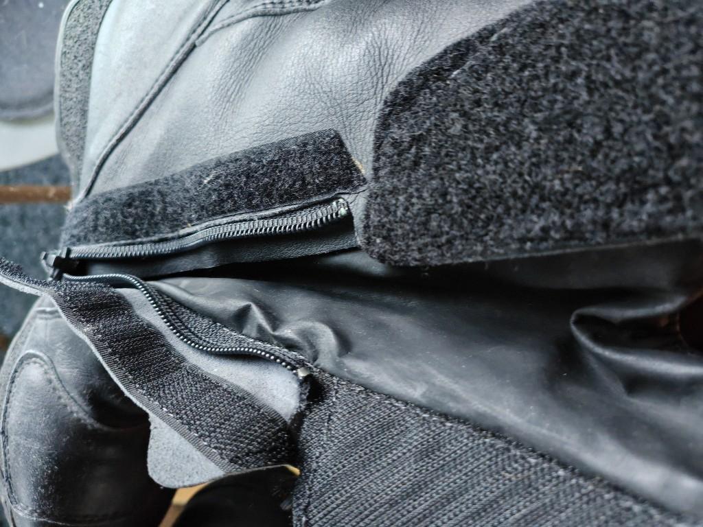 Motorrad Stiefel mit Klett und RV Grösse 40 in Aarau - Bild 2