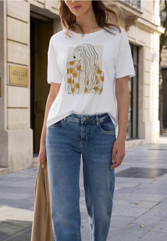 T-Shirt mit Rundhals und Frontprint in Dulliken - Bild 1