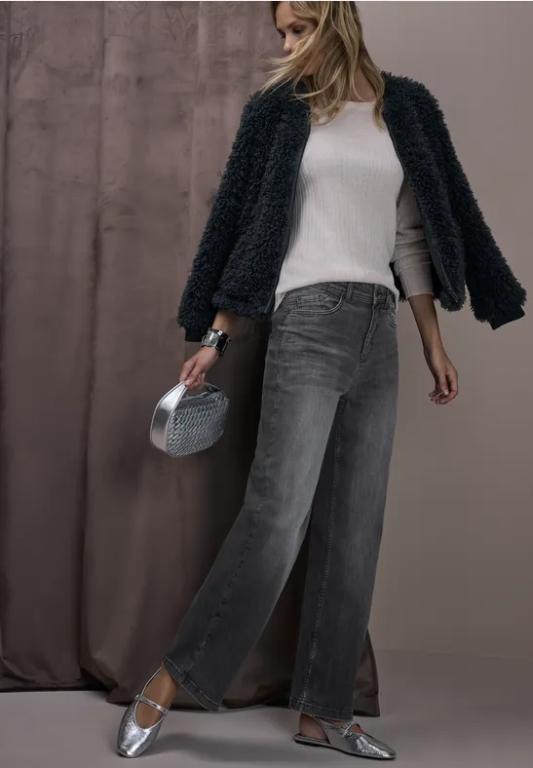 Wide Leg Jeans in Willisau - Bild 1