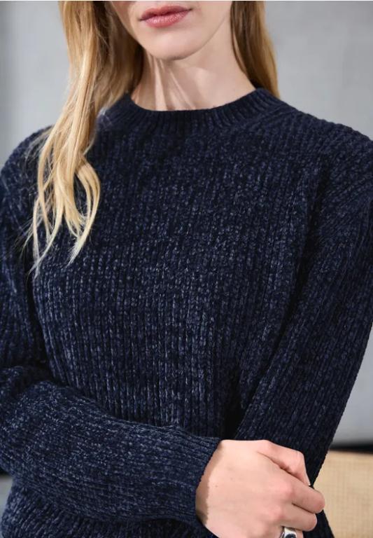 Chenille Pullover in Dulliken - Bild 1