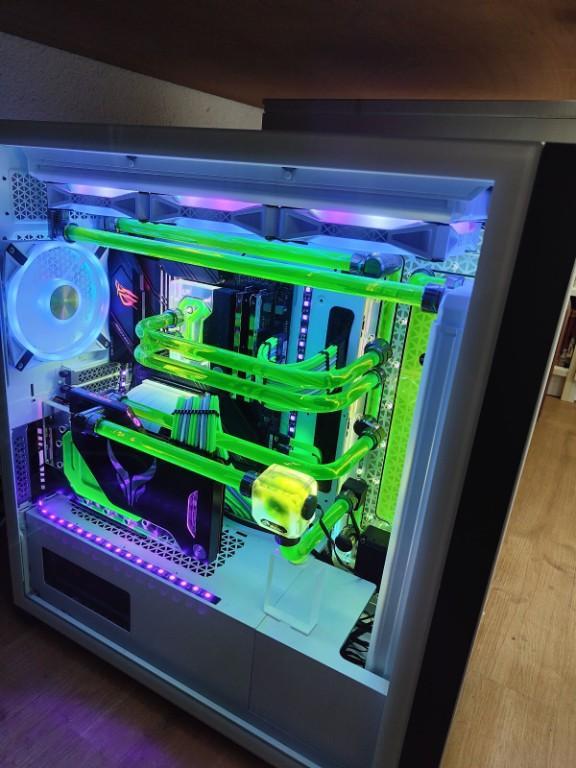Gaming PC mit Custom Wasserkühlung in Köniz - Bild 2
