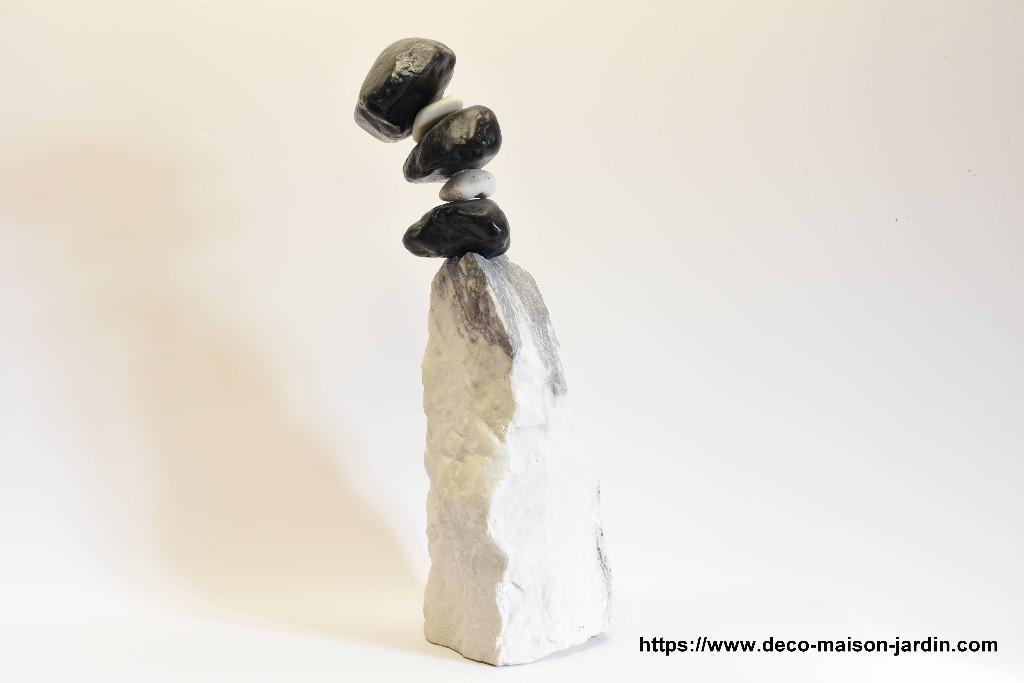 Sculpture en Marbre Blanc et Noir- Statue Jardin - Décoration in der Schweiz - Bild 1