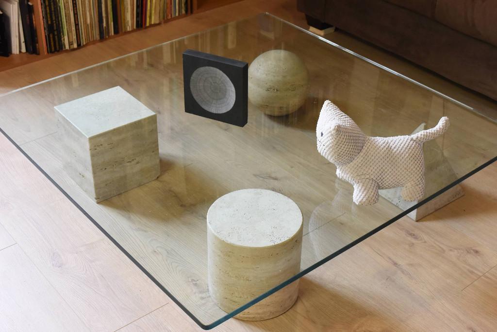 Flachrelief-Skulptur aus Schiefer als Heimdekoration in der Schweiz - Bild 5