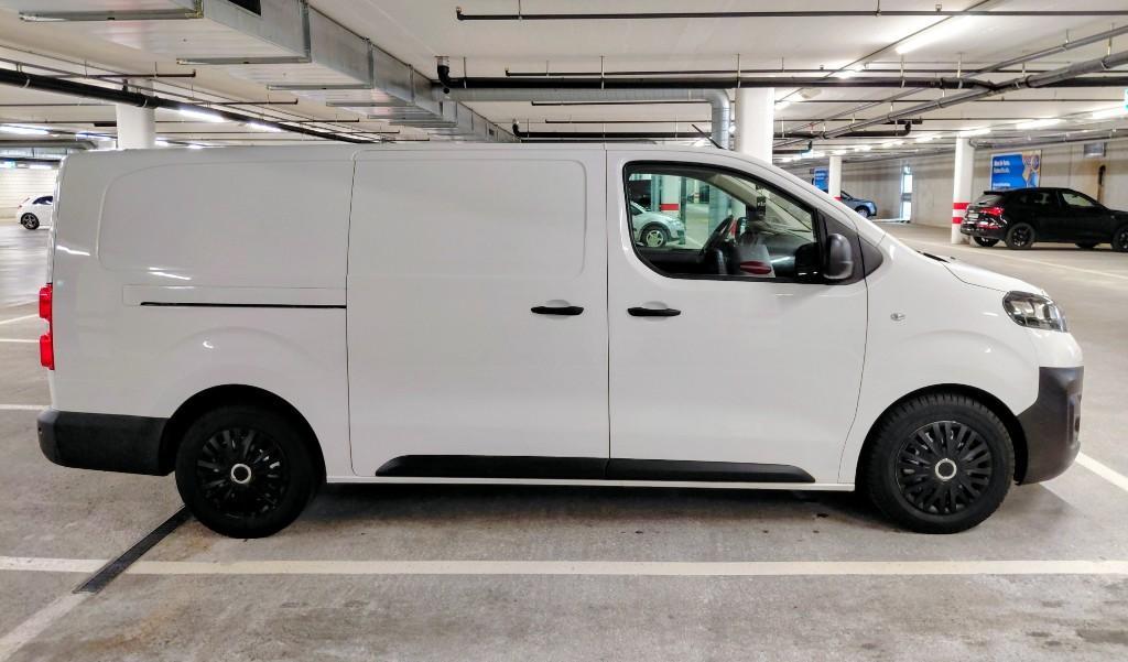 Räumungen Entsorgungen Warentaxi Kleintransporte Möbeltaxi Bern in Belp - Bild 2