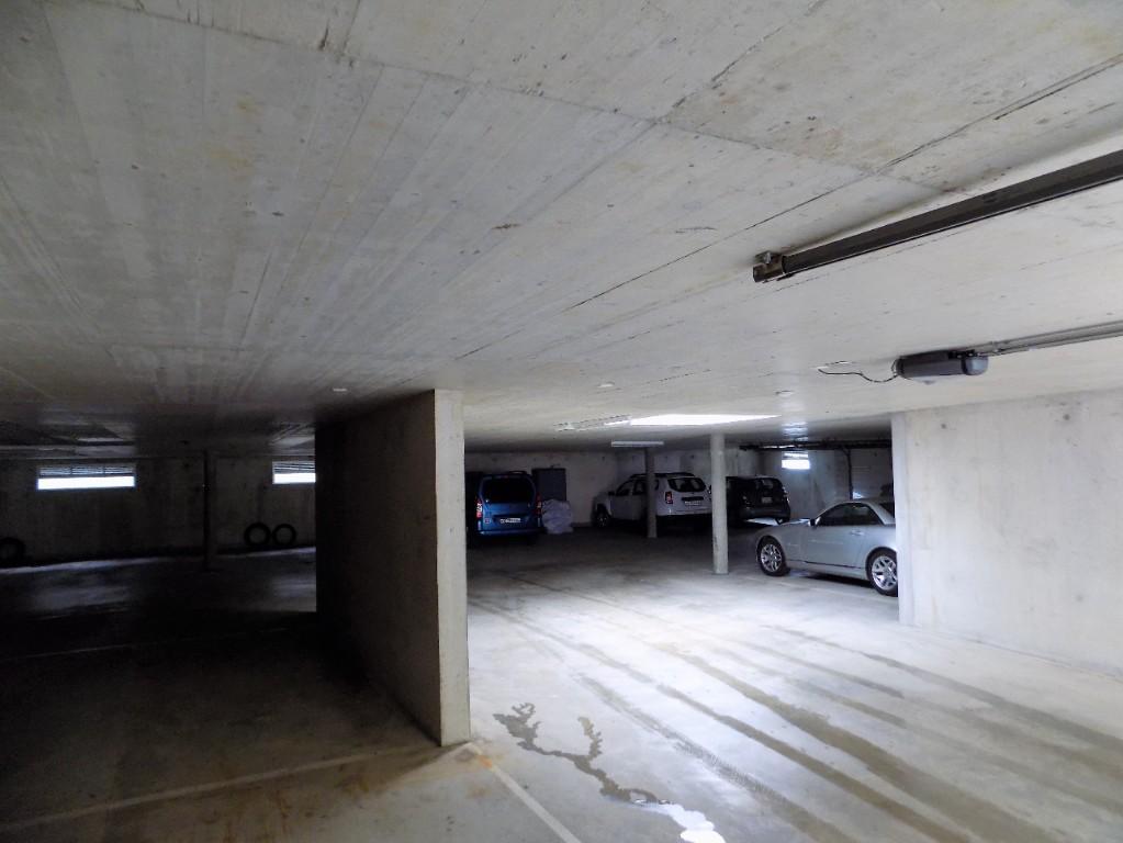 PLACE de Garage à St-Cergue in Nyon - Bild 1