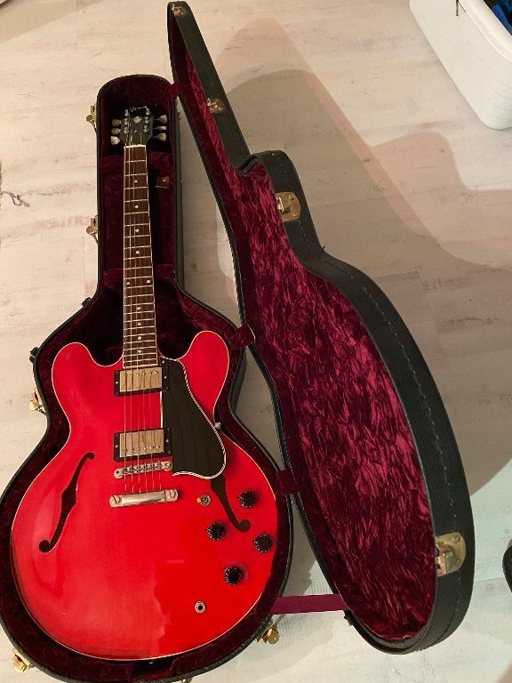 2006 Gibson Custom Shop 1959 Dot Reissue ES-335 in Faded Cherry in der Schweiz - Bild 1