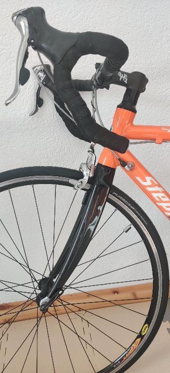 Rennvelo in gutem Zustand zu verkaufen in der Schweiz - Bild 2
