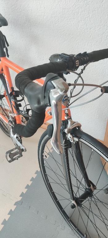 Rennvelo in gutem Zustand zu verkaufen in der Schweiz - Bild 4