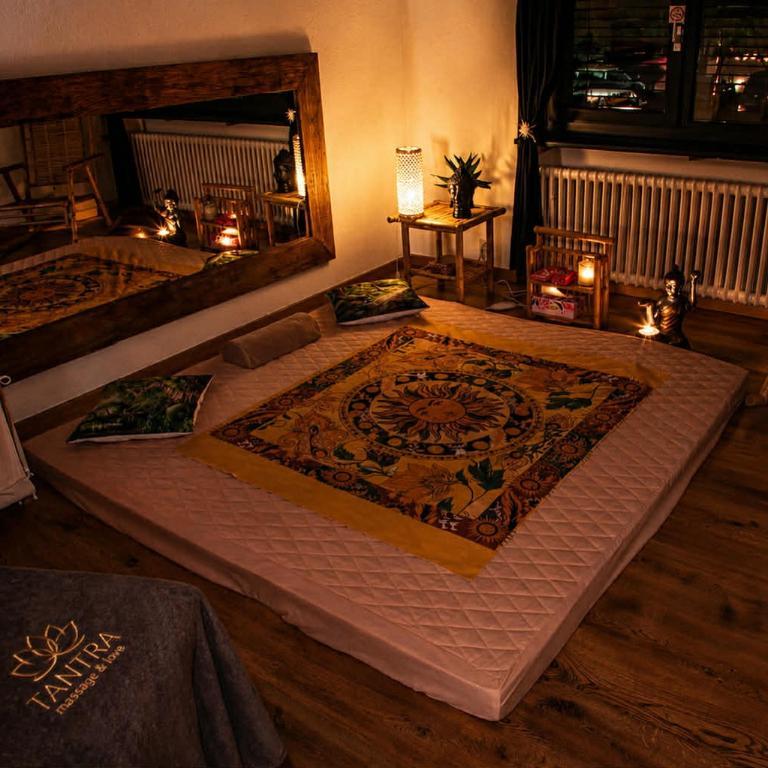 Exklusiver Massageraum für selbstständige Masseurinnen – flexibe in Emmen - Bild 1