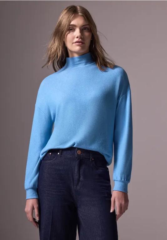 Softes Turtleneck-Shirt in Dulliken - Bild 1