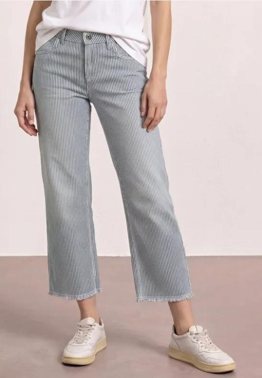 Straight Leg Jeans mit Streifen in Appenzell - Bild 1