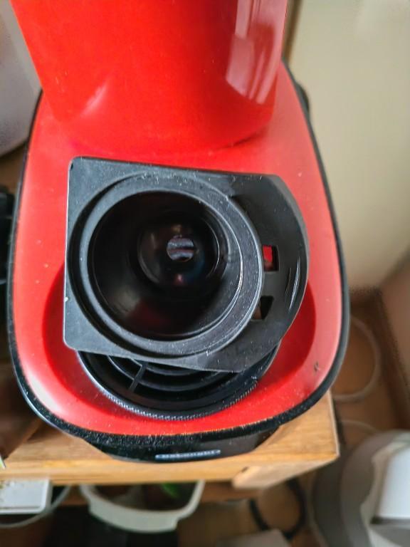 Nescafe Dolce Gusto Maschine + Kapseln in Dulliken - Bild 3