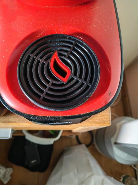 Nescafe Dolce Gusto Maschine + Kapseln in Dulliken - Bild 5