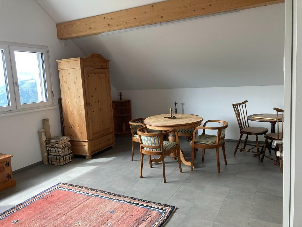 2 1/2 Zi Wohnung+ Dachzimmer zu vermieten in Rorschach - Bild 2