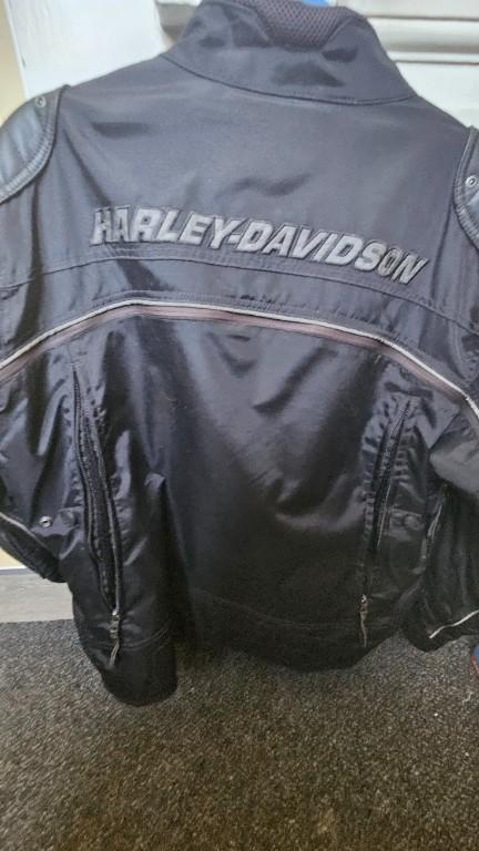 Harley Davidson FLHT 1340 Electra Glide in Bern - Bild 8