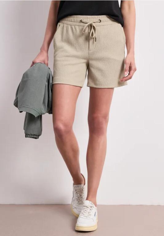 Shorts mit Struktur im Loose Fit in Aesch - Bild 1