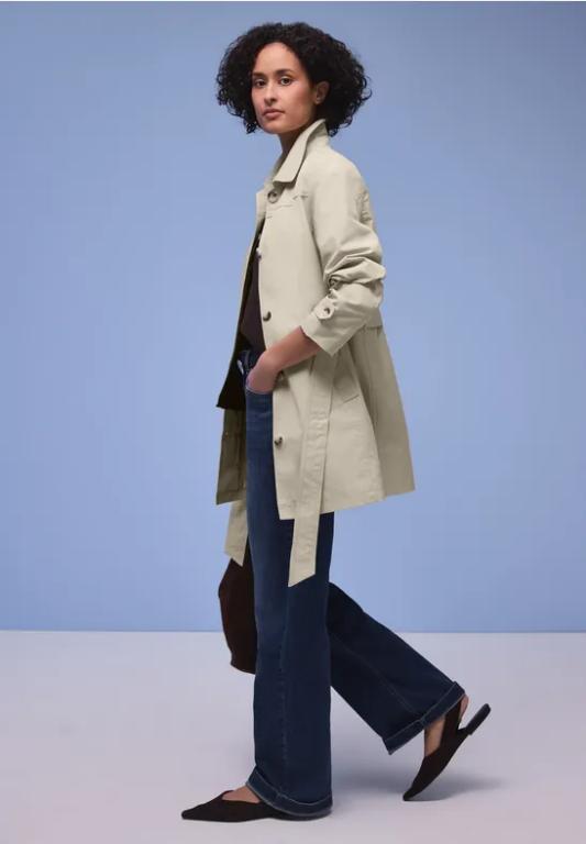 Trenchcoat in Aesch - Bild 1