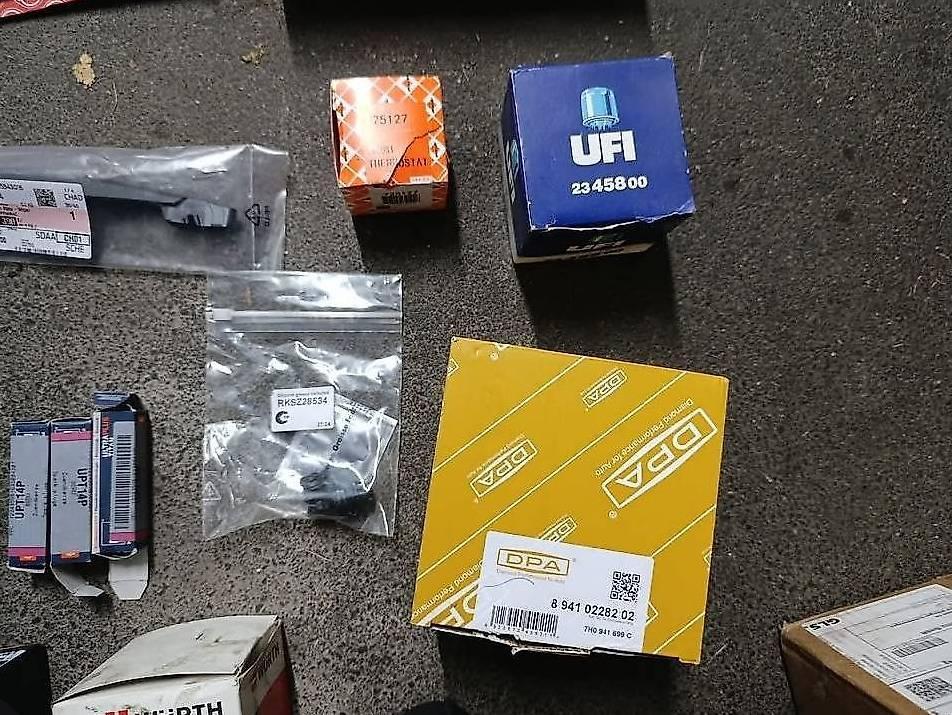 Diverse Teilen (neu und gebraucht) diverse AUTOsErsatzteilen in Neuenhof - Bild 2