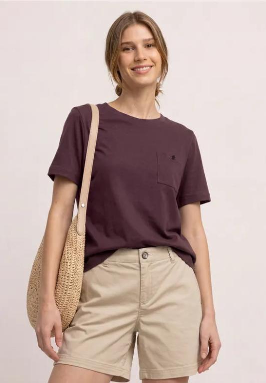 T-Shirt mit Rundhals und Brusttasche in Frauenfeld - Bild 1