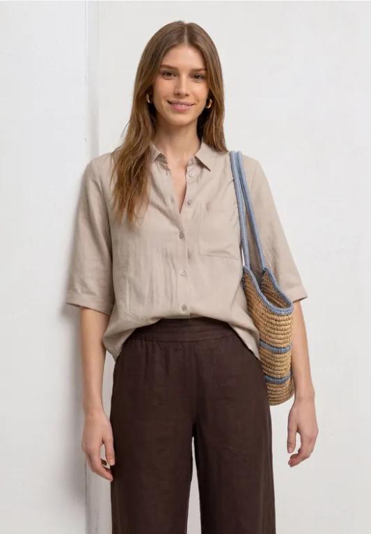 3/4-Arm Hemdbluse mit Brusttasche in Luzern - Bild 1