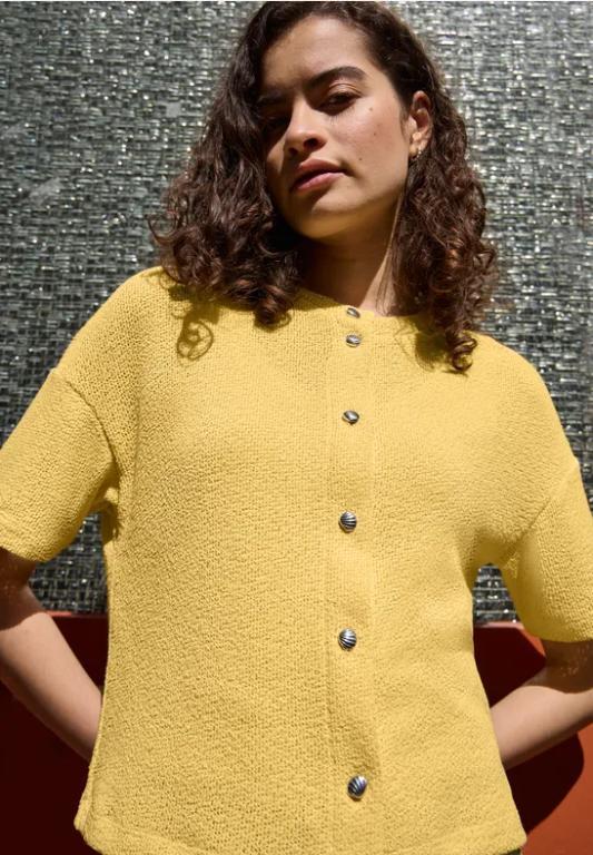 Kurzarm Jacke im Strick-Look mit Rundhals in Appenzell - Bild 1
