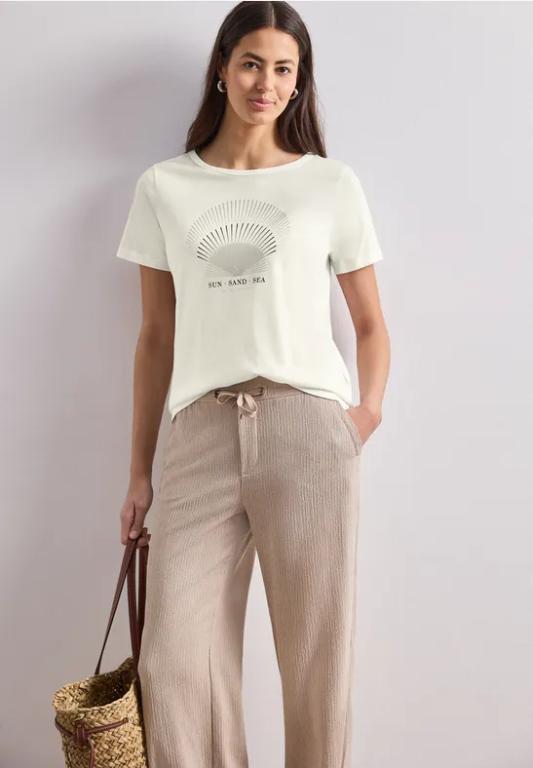 T-Shirt mit Rundhals und Foliendetails in Dulliken - Bild 1