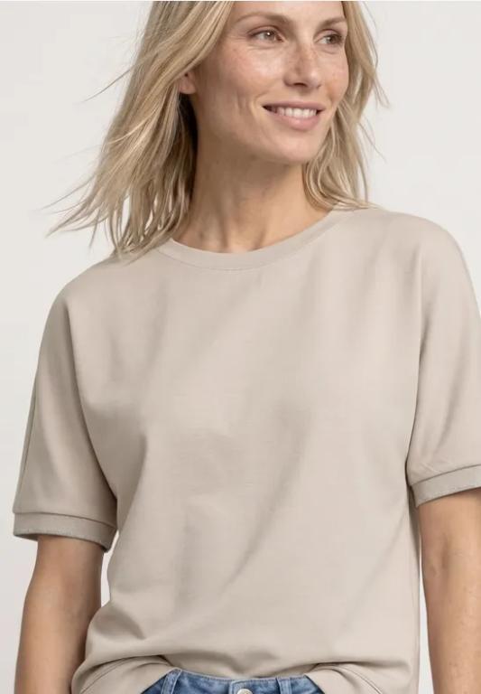 T-Shirt mit Rundhals im Silk-Look in Luzern - Bild 1