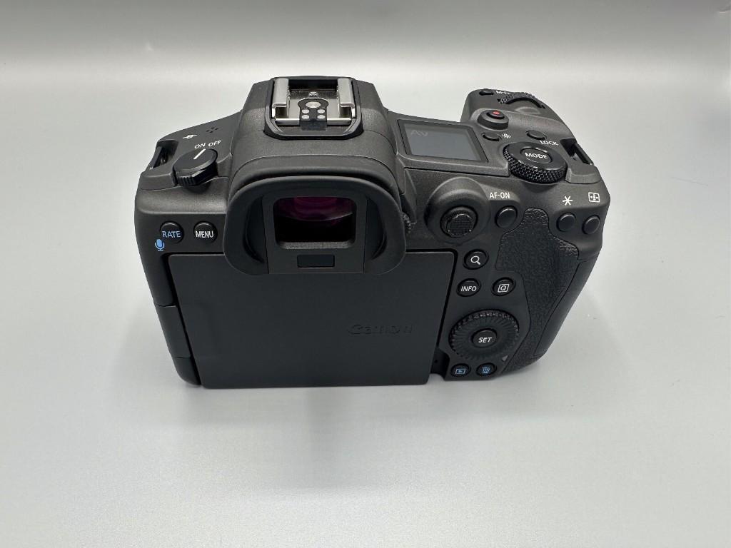 Canon EOS R5 Vollformat Kamera in Kriens - Bild 2